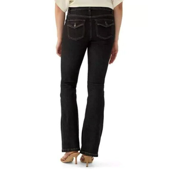 Vanilla Star Women's Back Flap Low-Rise Bootcut Jeans, Size 8 NWT - Picture 3 of 8